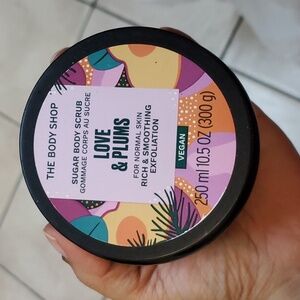 Love & Plums Limited Edition